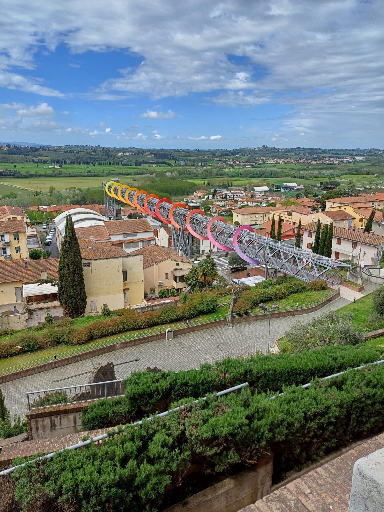 04-24-peccioli-01